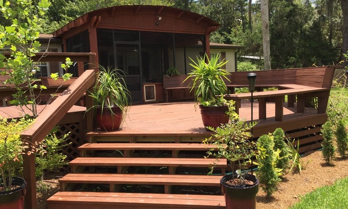 Melrose House | Lake House by Idyllic Santa Fe Lake in Melrose FL