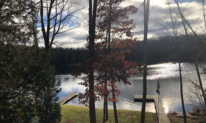 Fountain House | Lake House Getaway