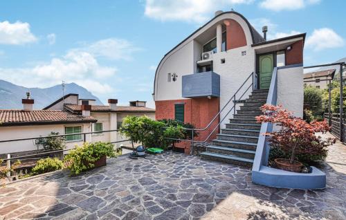 Costa Volpino Apartment | Lake Iseo Lovely Apartament