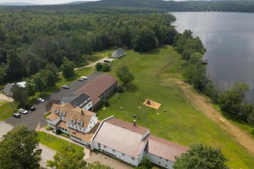 Northwood Hotel | Lake Shore Farm Inn