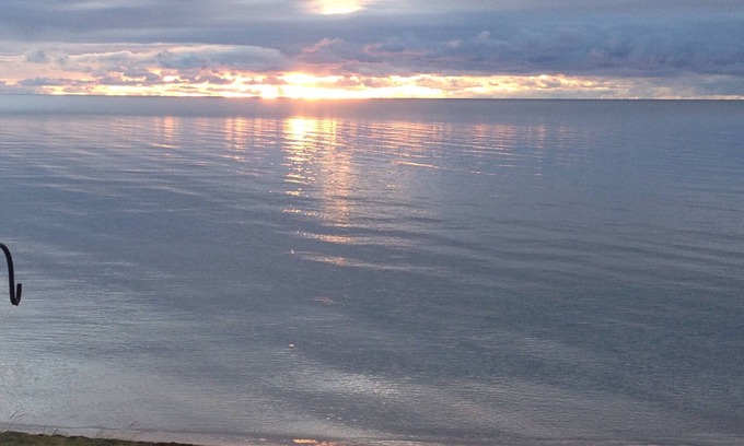 Lake Linden Cottage | Lake Superior Cottage on Sandy Beach, cl. houghton, calumet, LL Sunrise, beach