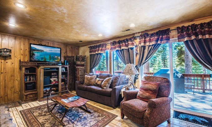 Brockway Apartment | Lake Tahoe’s remodeled retreat perfect couples, kiddos & pets fenced , hot tub
