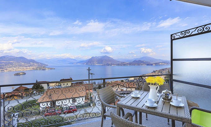 Someraro Apartment | Lake View, Luxury Apartment in Someraro, Stresa - Apartment WEST
