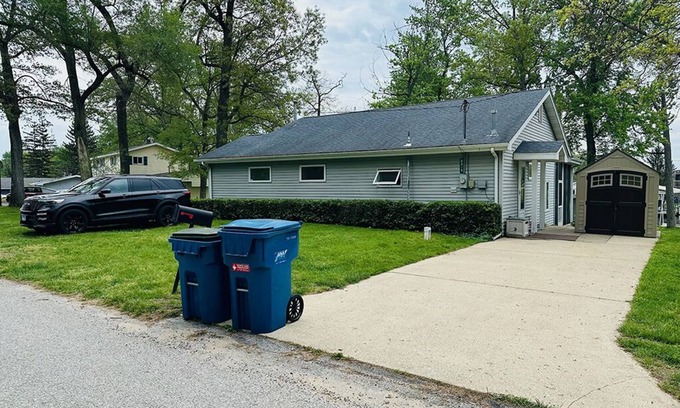 Koontz Lake House | Lake View on Tippecanoe