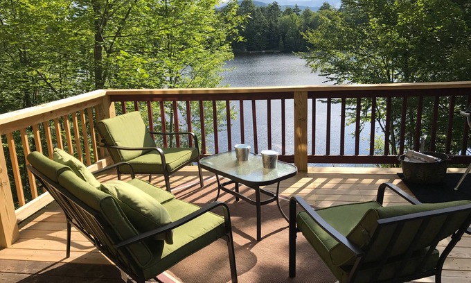 Woodsville House | Lakefront 3 Bed, 3 Bathroom log cabin in White Mountains