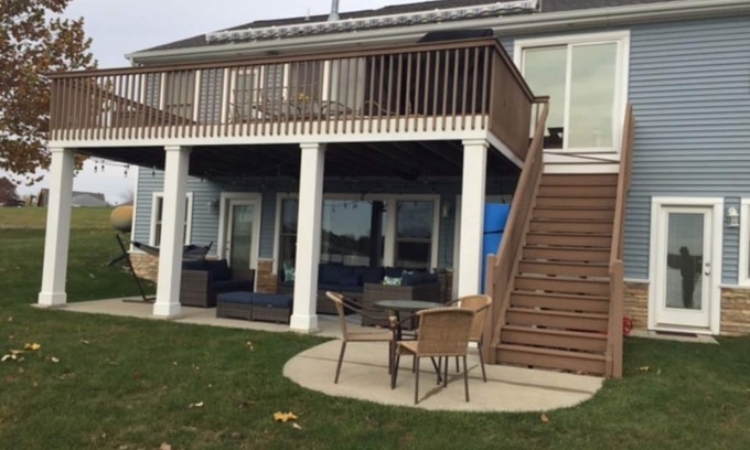 Frontier House | Lakefront 5 bedroom home on beautiful Lake Diane-Camden, Michigan Sleeps 15