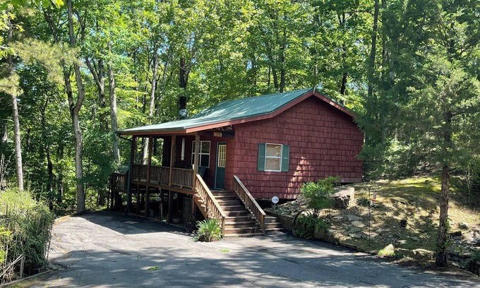 Heber Springs Cottage | Lakefront Cottage on Greers Ferry Lake in Quitman-HeberSprings