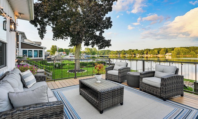 Jackson House | Lakefront Jackson Retreat w/Boat Dock & Fire Pit!