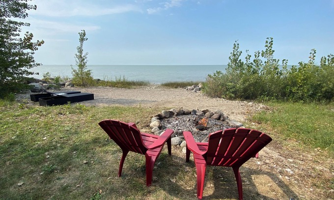 Saint Laurent House | Lakefront Lookout with private beach, 3 beds and 2 bath perfect getaway!