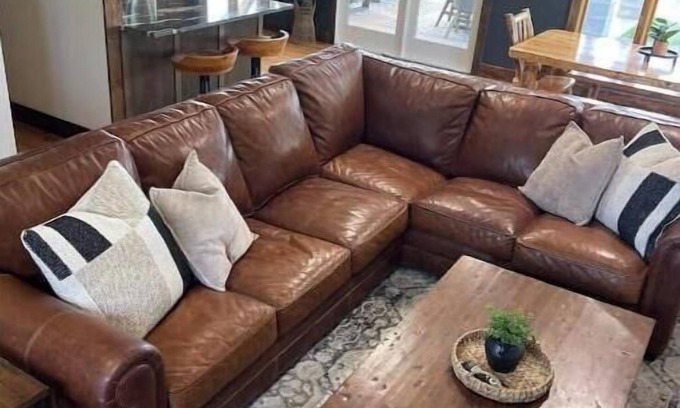 Wauksaukee House | Lakefront+Private+Dog Friendly