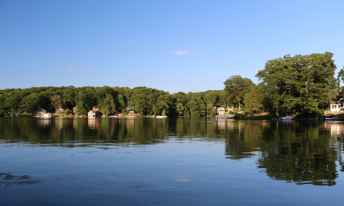 Hopatcong House | Lakefront Tranquility. Whole Home in Quiet Neighborhood in no-wake zone.