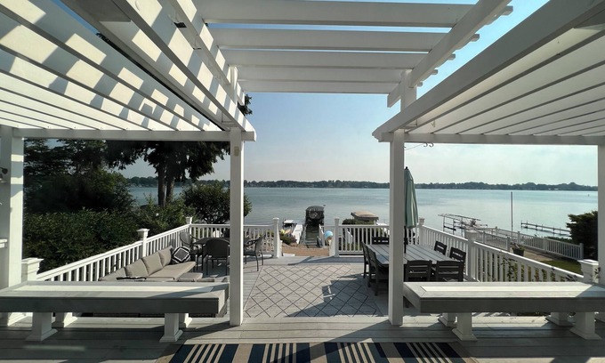 Edwardsburg House | Lakefront Vacation Home on Eagle Lake