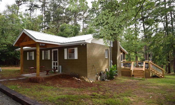 Lincolnton House | Lakefront/View, 2 bed/1 full and 1/2 bath renovated Strom Thurmond/Clarks Hill