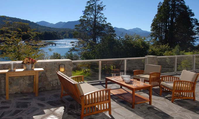Llao Llao Villa | Lakeside House/Villa (Llao Llao Neighborhood, San Carlos de Bariloche
