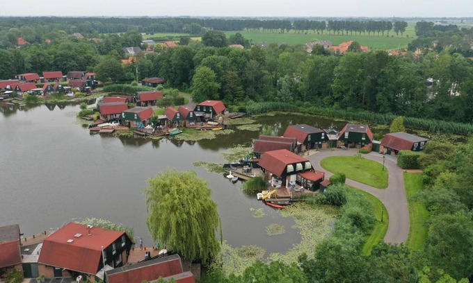Nieuwe Niedorp Cottage | Lakeside Cottage De Rijd