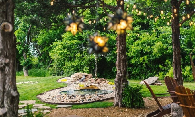 Lone Oak House | Lakeside Haven #206 · Lakeside Haven Containers on Lake Tawakoni #206