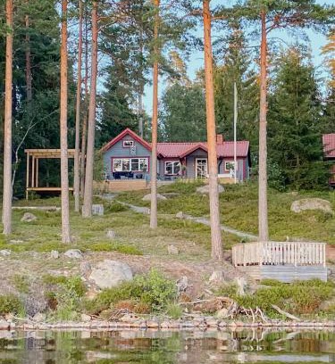 Karlskoga House | Lakeside Holiday Home With Sauna Near Karlskoga