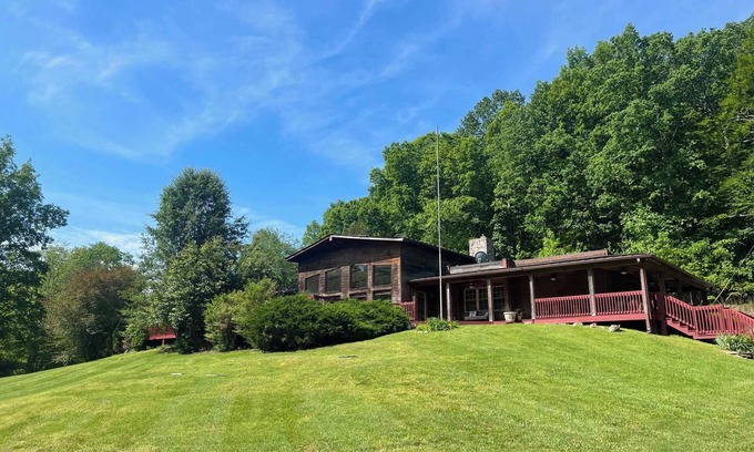 Franklin Cabin | Lakeside Lovers Cabin sauna/hot tub option LL1