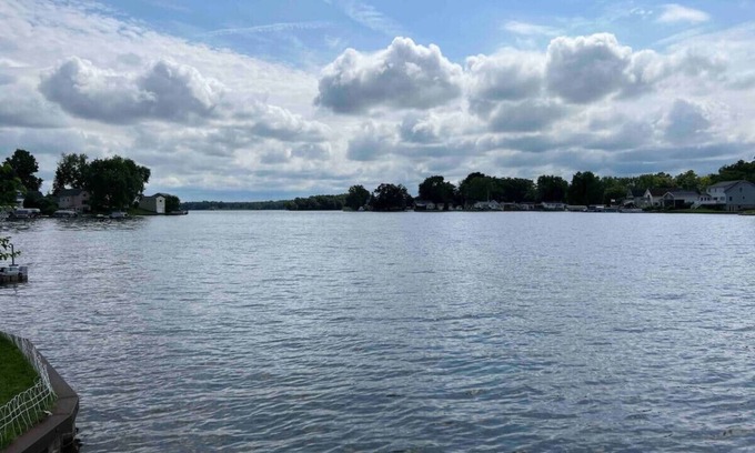 Michigan Center Cottage | Lakeview Cozy Cottage
