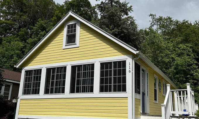 Bethlehem Village Cottage | Lakeview property in private community. Lake & beach access. Swim/Kayak all day!