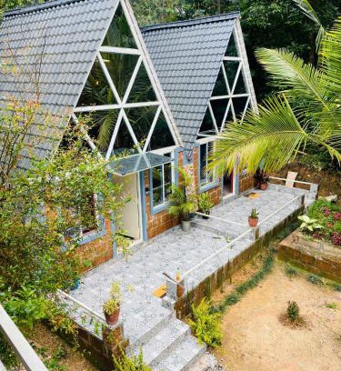 Madikeri House | LAKSHMI NIKUNj Estate Stay