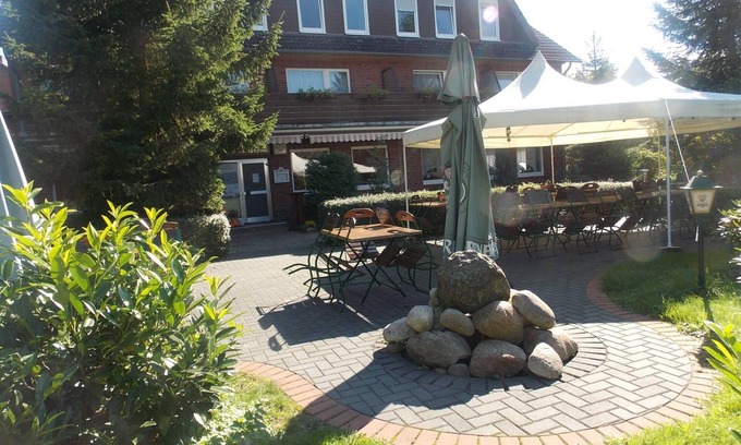 Flotwedel House | Landgasthof Allerparadies