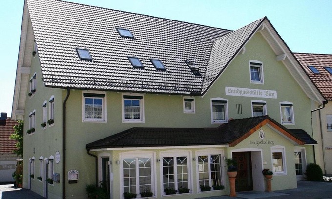 Neuler House | Landgasthof Bieg