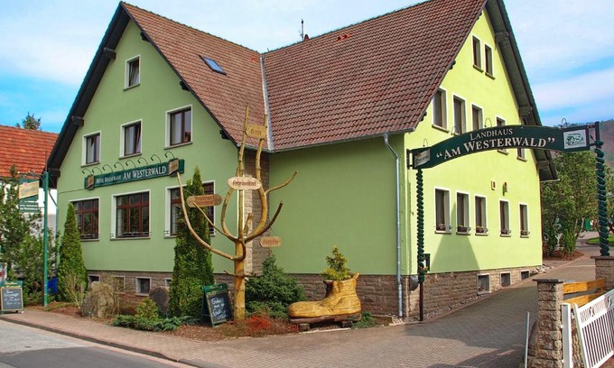 Martinfeld Hotel | Landhaus Am Westerwald