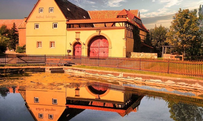 Kreischa Apartment | Landhaus Anna - Cottage Sobrigau