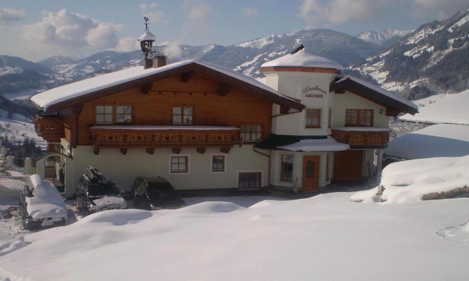 Alpendorf Apartment | Landhaus Gruber Winter