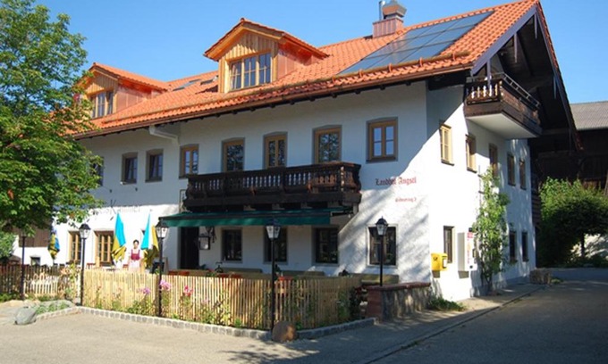 Hoslwang House | Landhof Angstl - Gästezimmer und Tagungsraum