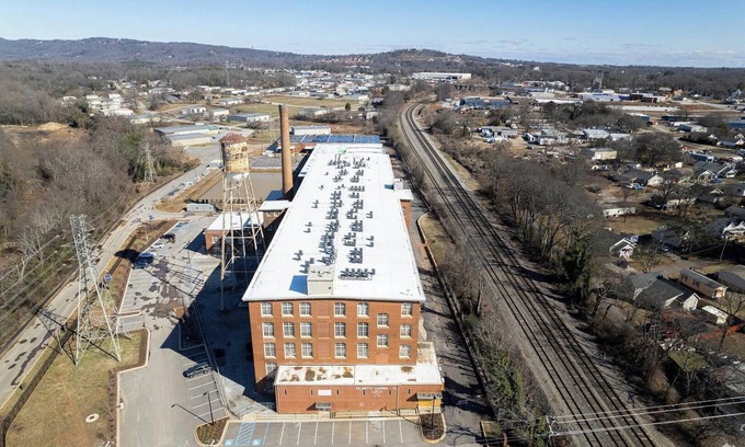 Greenville Apartment | Landing at The American Spinning Mill - 1 Bedro.