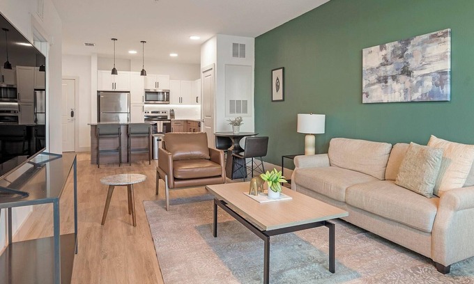 Sanford Apartment | Landing at The Henry Luxury Apartments - 1 Bedr.