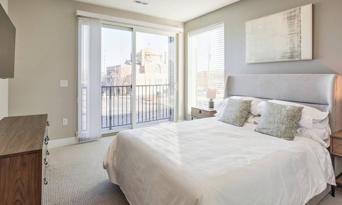Newberry Apartment | Landing at Vanguard - 1 Bedroom in Newberry