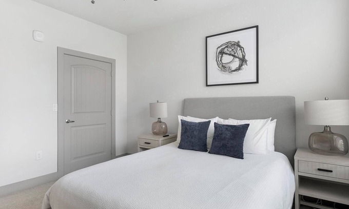 Manor Apartment | Landing | Beautiful 1BD, Clubhouse, Gym