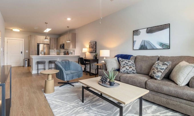 Santa Rosa Beach Apartment | Landing | Modern 1BD, Clubhouse, Gym