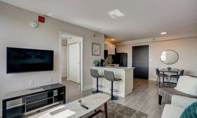 St. Petersburg Apartment | Landing | Spectacular 1BD, Pool, Gym