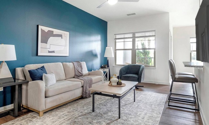 Tropic Apartment | Landing | Spectacular 2BD, Courtyard, Pool