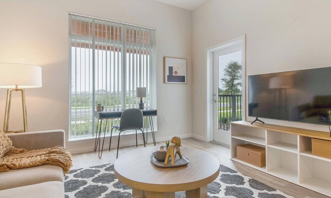 Florida Center Apartment | Landing | Spectacular 2BD, Clubhouse, Pool