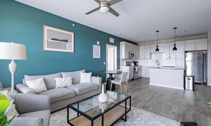 Kenton Apartment | Landing | Stylish 2BD, Clubhouse, Gym