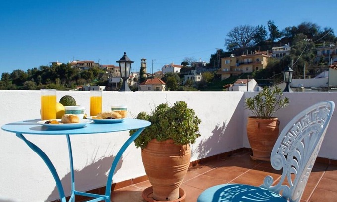 Argyroupoli Apartment | Lappa Apartments Studio with Private Yard - Village