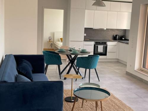 Bonnevoie Apartment | Large 1 bedroom in Center-Terrace & Parking 142-100