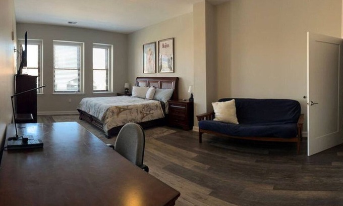 West Main Historic District Condo | Large 2 King BR Condo in Theater District w Free Parking Gym Secure Walkable