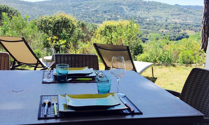 Sainte-Maxime Apartment | Large 45m2 south-facing apartment with beautiful terrace, enclosed garden, magnificent view!
