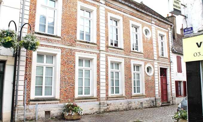 Montreuil-sur-Mer House | Large 5 bedroom charming house in the heart of Montreuil-sur-Mer