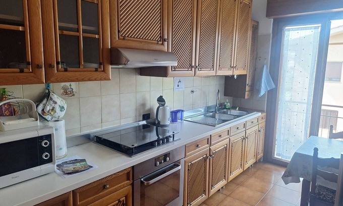 Suburbio IX Aurelio Apartment | Large and bright apartment in residential area, 6 bus stops from metro A