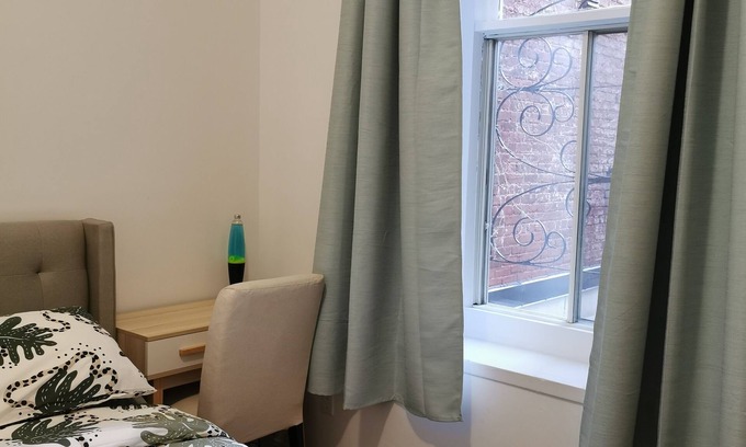 Gay Village Apartment | Large Apartment downtown 1227, 3 bedrooms