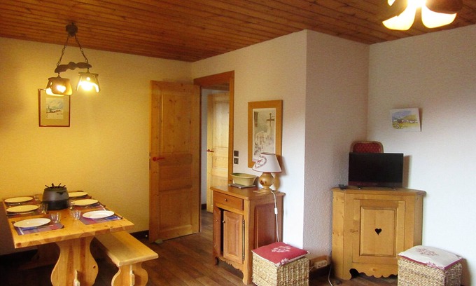 Peisey-Nancroix Apartment | LARGE APARTMENT AT THE FOOT OF TELEVILLAGE HEART OF PARADISKI