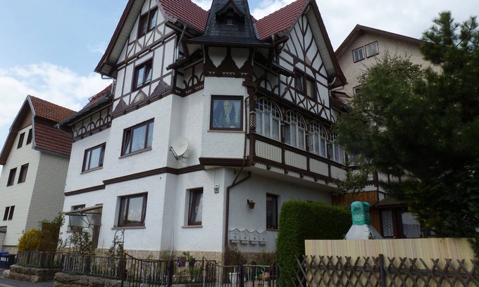Schalkau Apartment | Large apartment with a beautiful view over the roofs of Schalkau