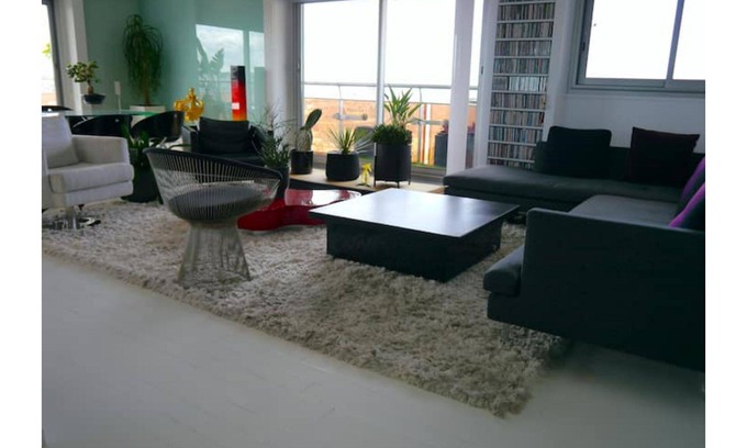 Porte-Saint-Martin House | Large apartment with panoramic view and balcony.